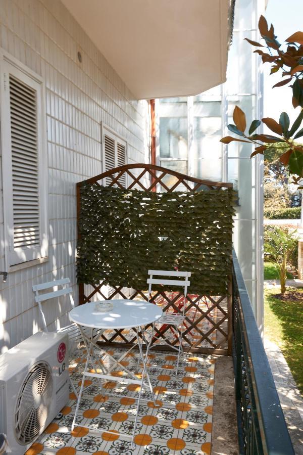 Hotel Il Giardino Di Flora Con Piscina à Lecce Extérieur photo