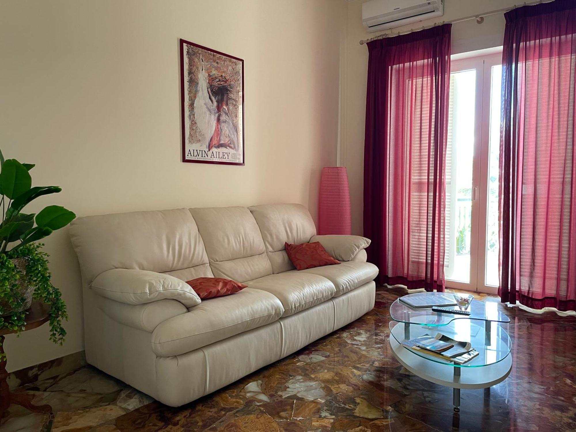 Hotel Il Giardino Di Flora Con Piscina à Lecce Extérieur photo